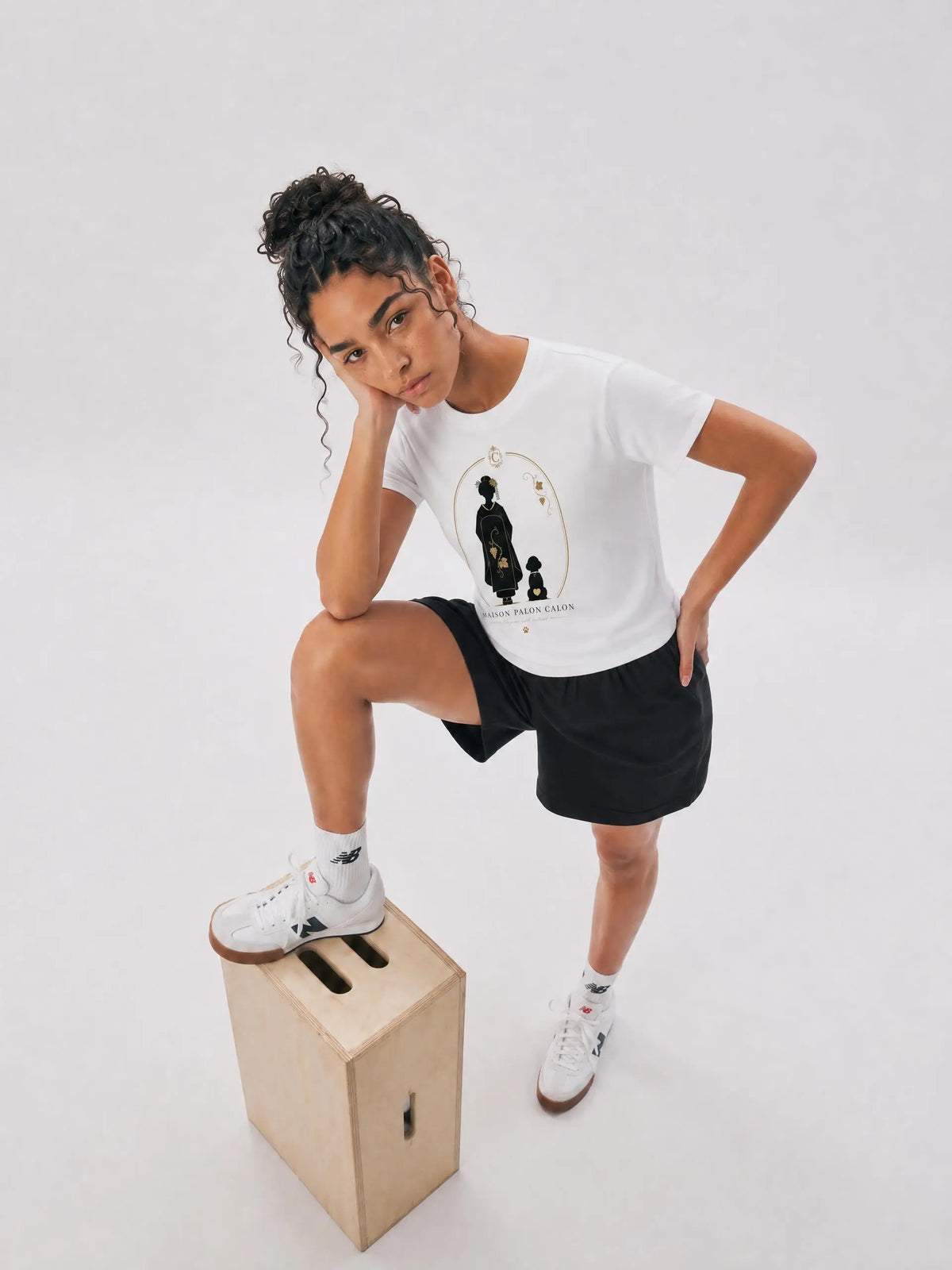 KYOTO | エッセンシャル ボディコン クルーネック Tシャツ / Essential Bodycon Crewneck T-Shirt