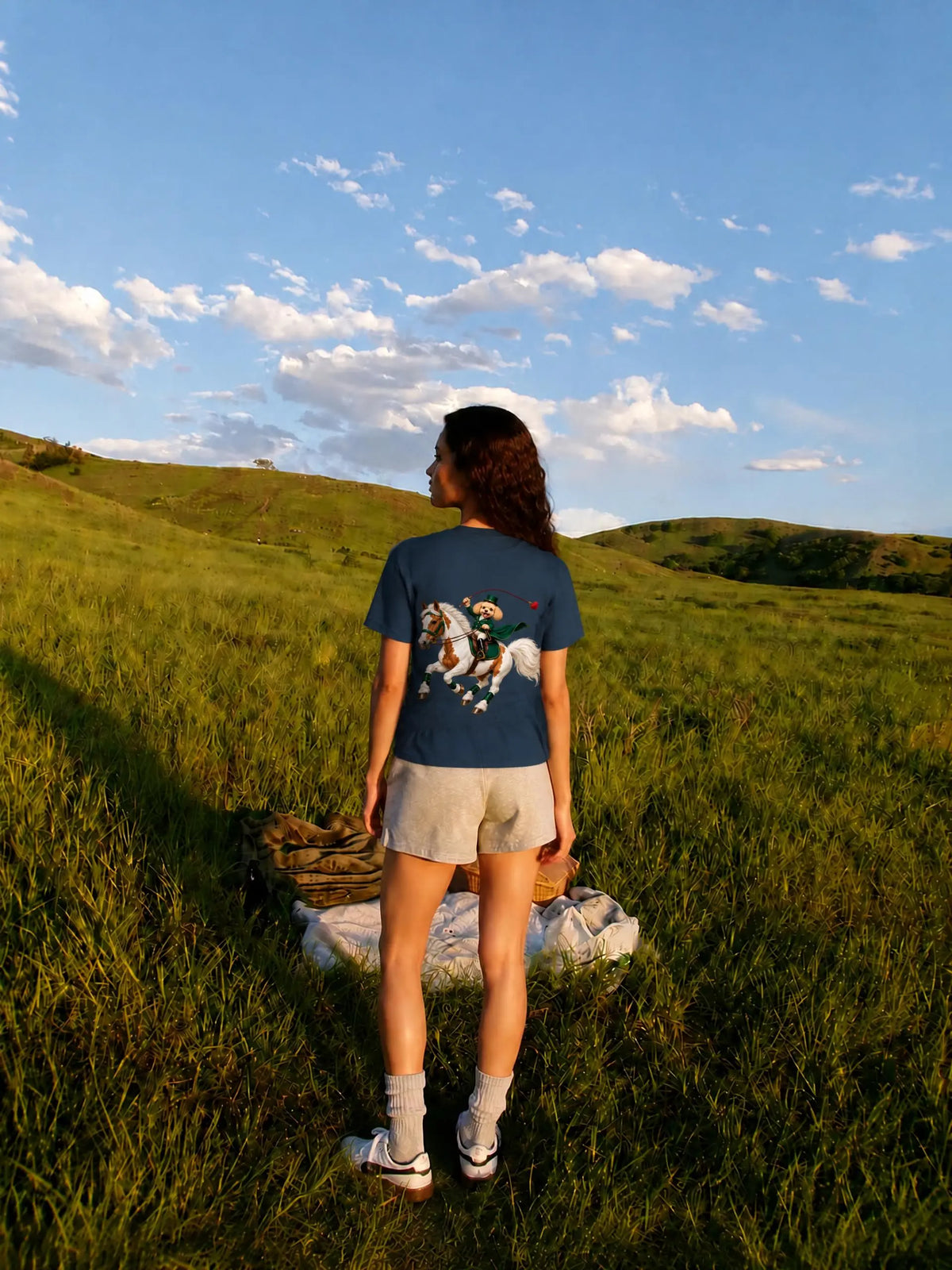 EQUESTRIAN CALON | ユニセックス ピュアコットン Tシャツ — Unisex Pure Cotton T-Shirt