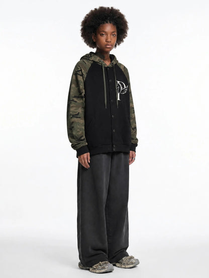 EQUESTRIAN CALON | ユニセックス カモスプライス ラグラン ジップフーディー — Unisex Camo-Splice Raglan Zip Hoodie