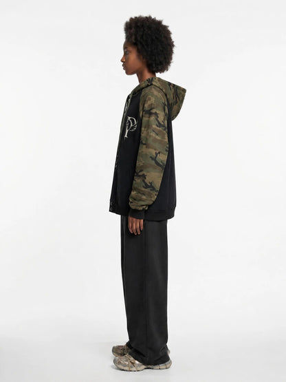 EQUESTRIAN CALON | ユニセックス カモスプライス ラグラン ジップフーディー — Unisex Camo-Splice Raglan Zip Hoodie