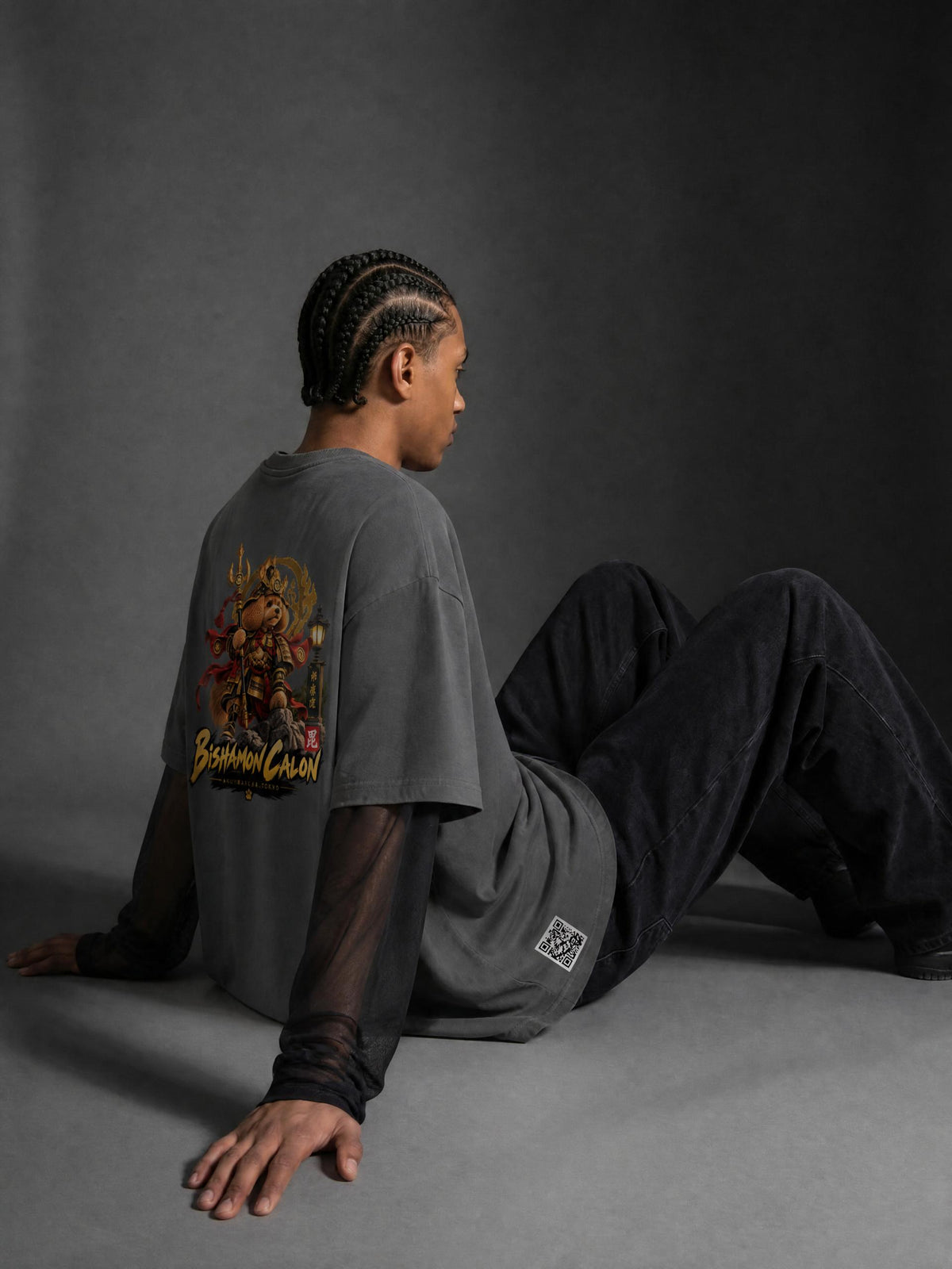 KAGURAZAKA | ユニセックス サンフェード レイヤー Tシャツ毘沙門 / Unisex Sunfade Layer T-Shirt